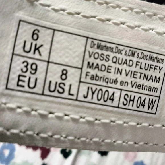 Dr. Martens Voss Quad Fluffy size 8L - Picture 14 of 16